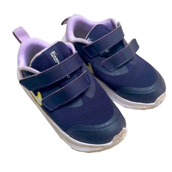 Nike Other - NIKE Starrunner Shies Size 10C